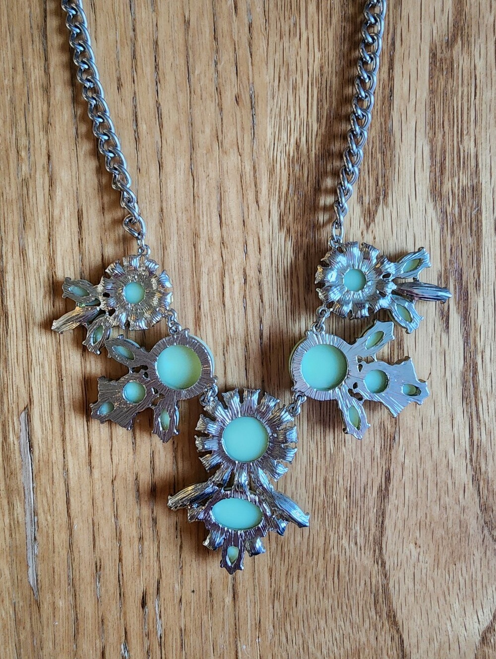 No Brand Silver Embellished Costume Jewelry Statement Necklace - Picture 7 of 7